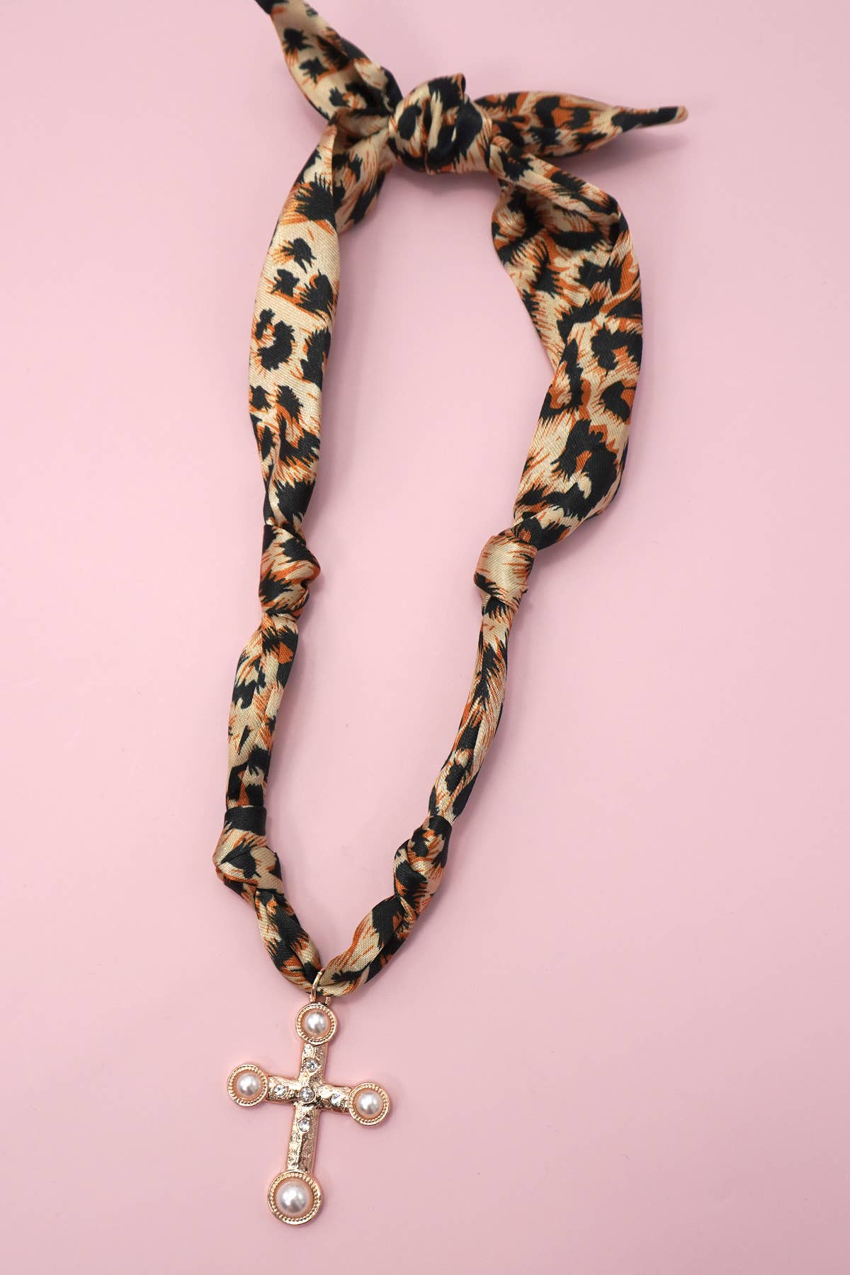 HANDMADE SCARF CHARM NECKLACE | 80N91790: I