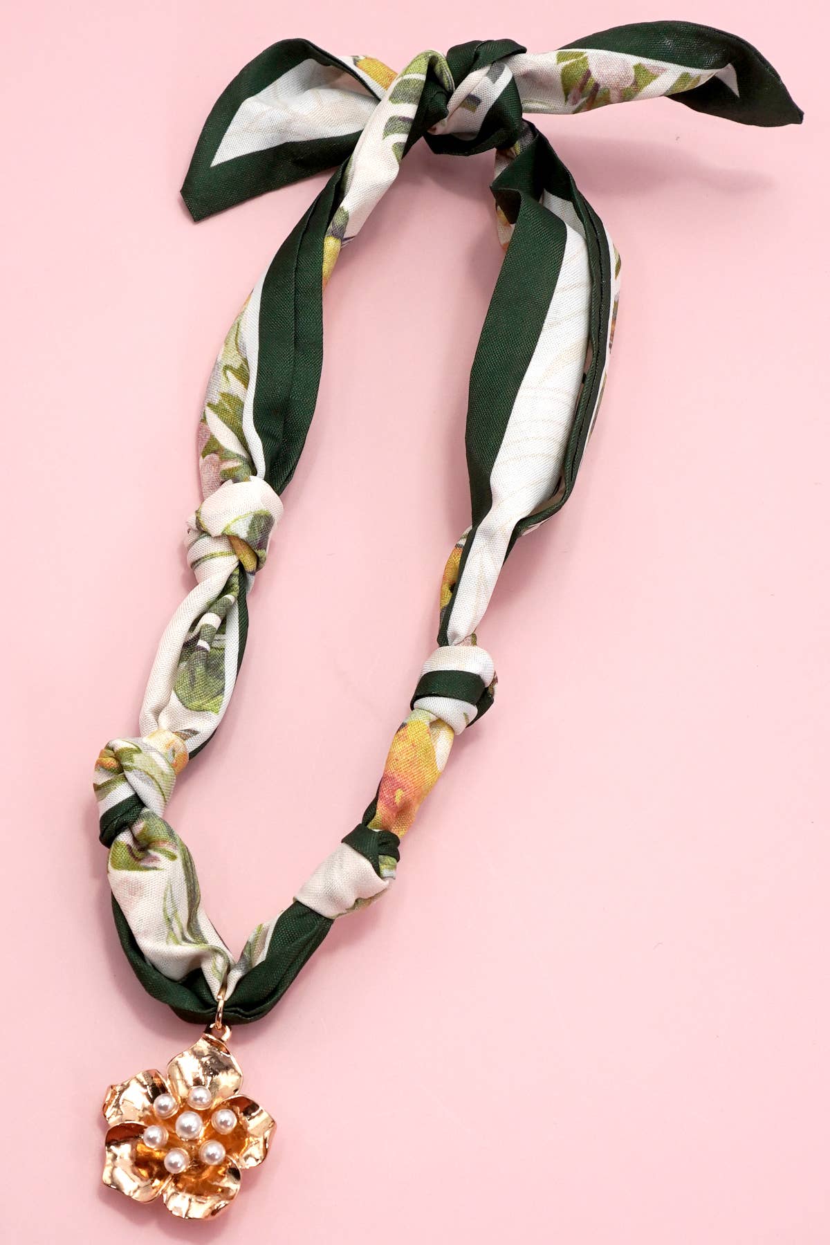 HANDMADE SCARF CHARM NECKLACE | 80N91790: I