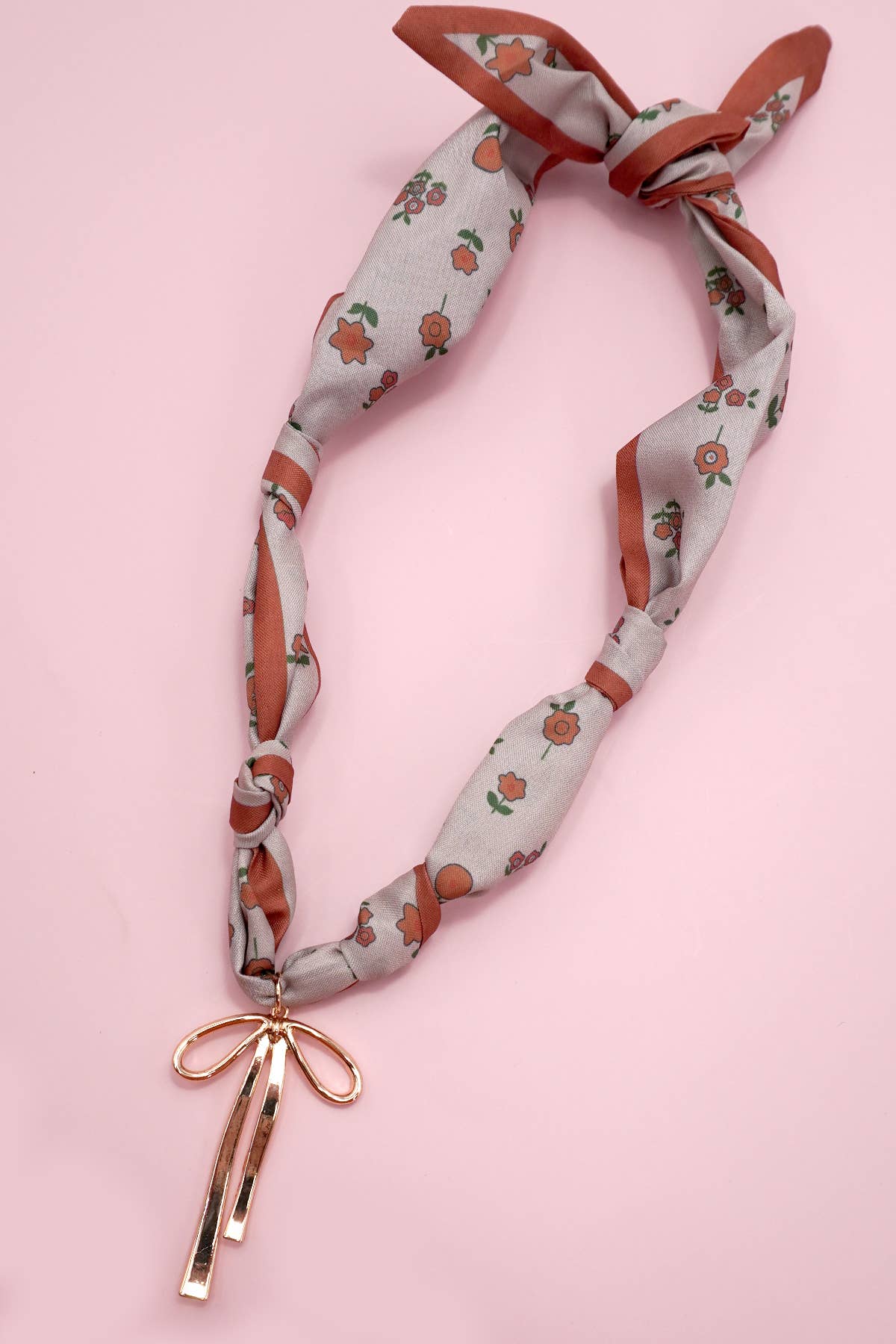 HANDMADE SCARF CHARM NECKLACE | 80N91790: I